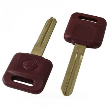 Nissan contactsleutel zonder ruimte voor transponder - sleutelbaard punt met inkeping links Image